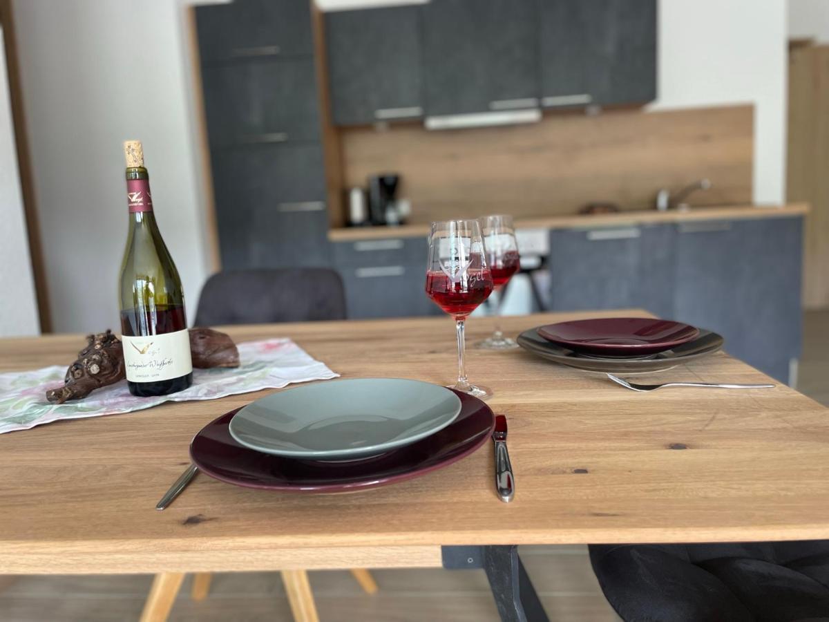 フォグツブルクWeingut & Strausswirtschaft Vogelアパートメント エクステリア 写真