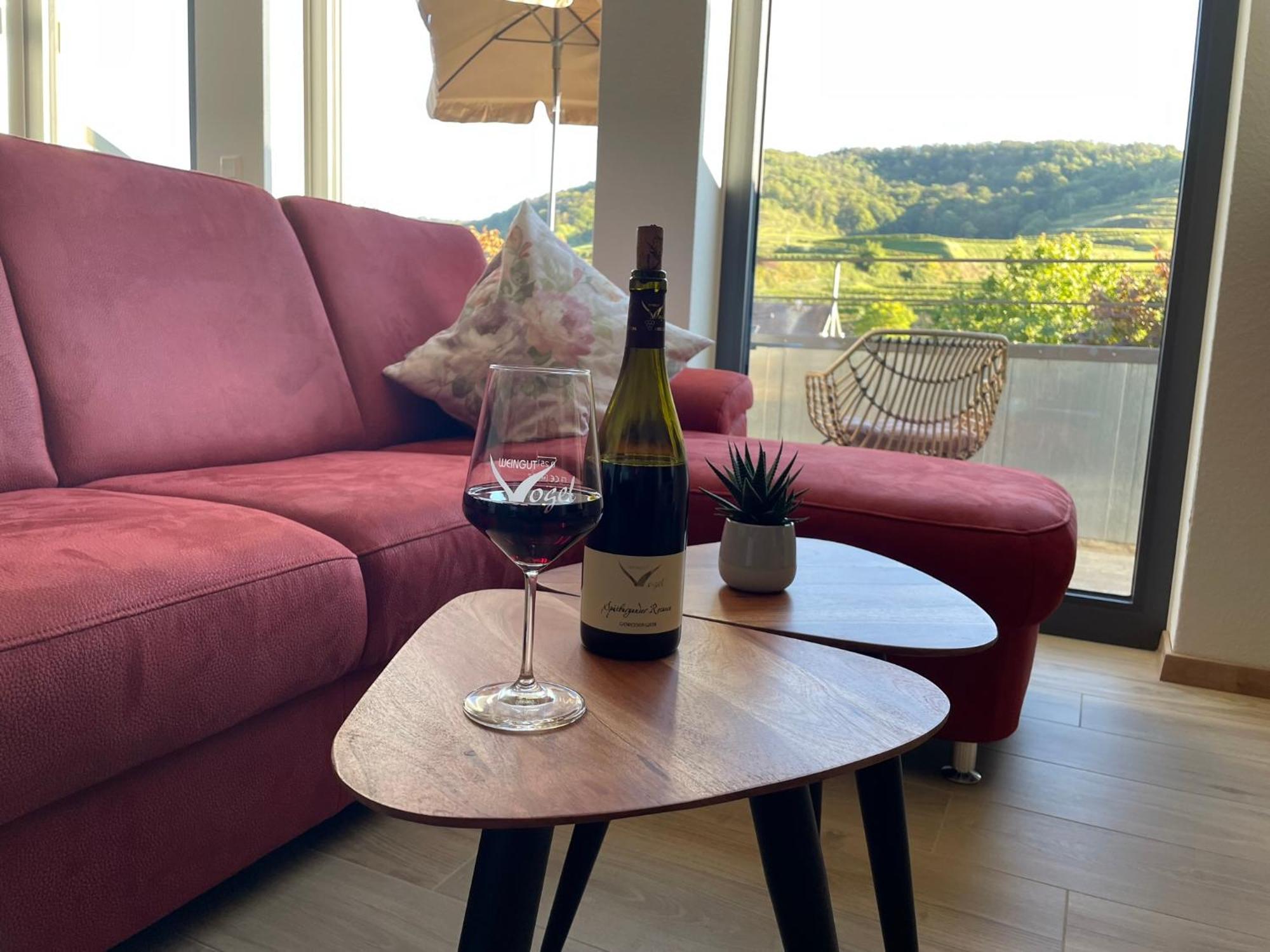 フォグツブルクWeingut & Strausswirtschaft Vogelアパートメント エクステリア 写真