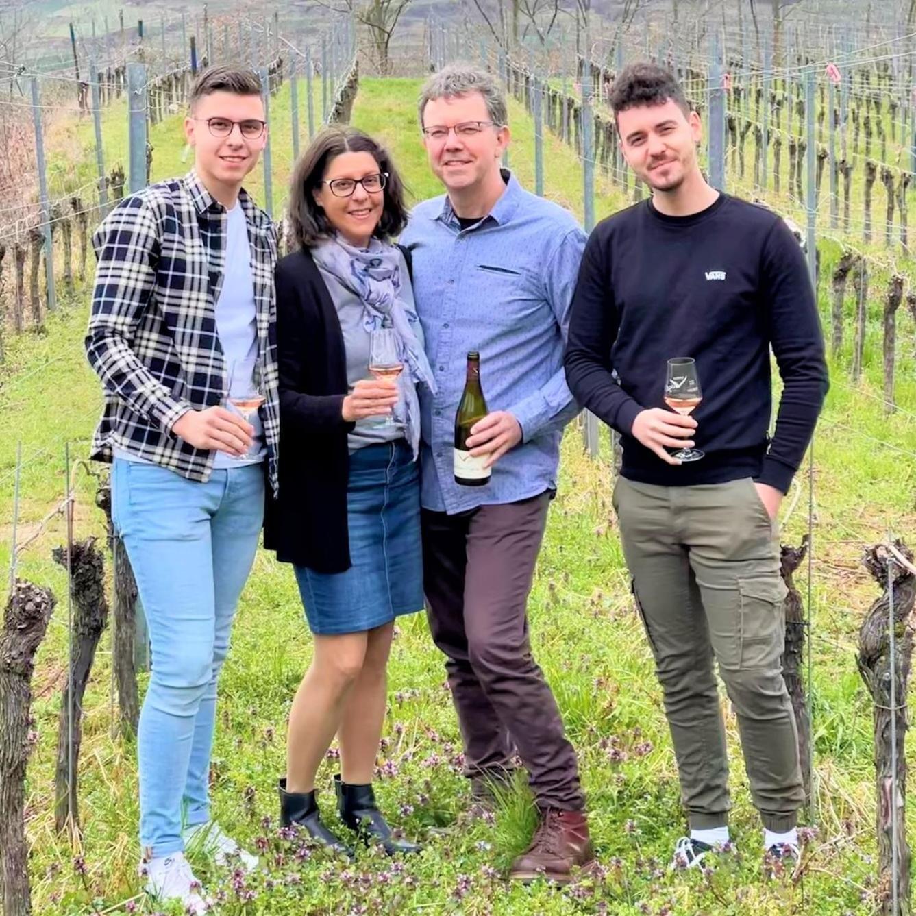 フォグツブルクWeingut & Strausswirtschaft Vogelアパートメント エクステリア 写真